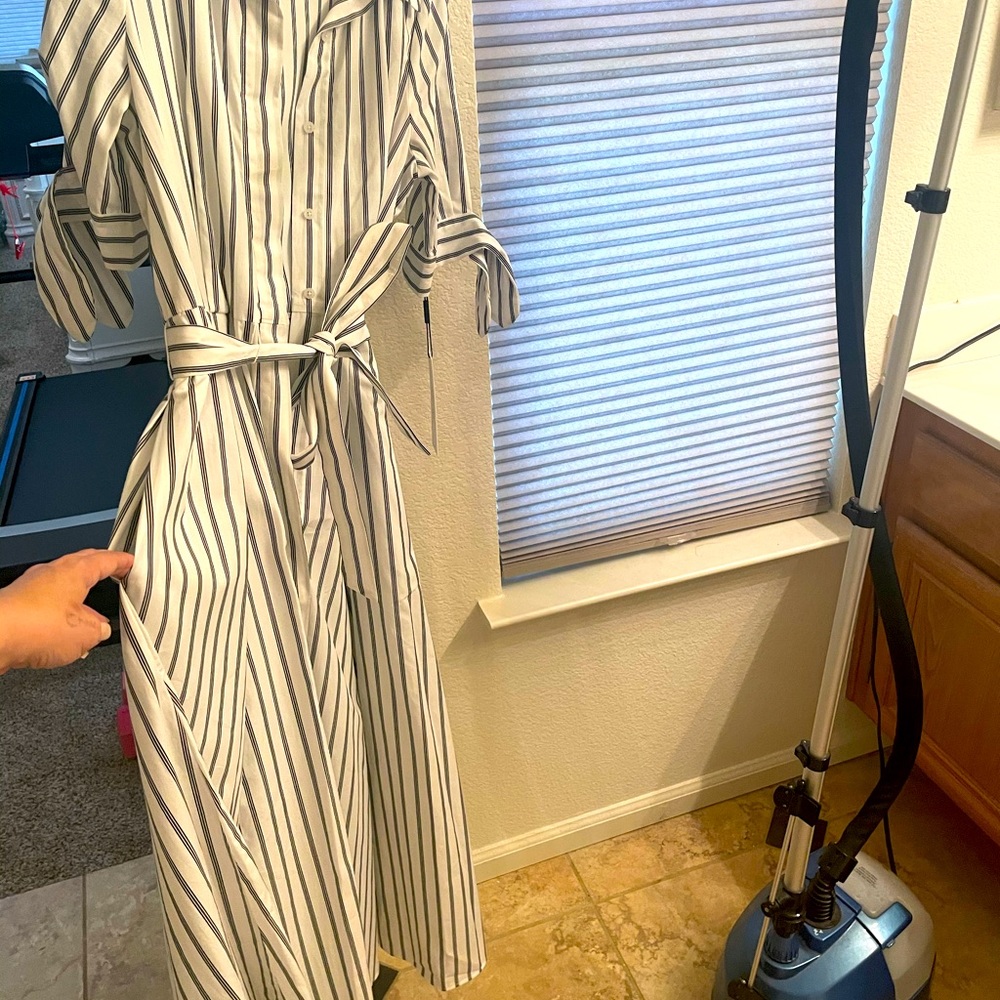 Beautiful long Calvin Klien spring dress